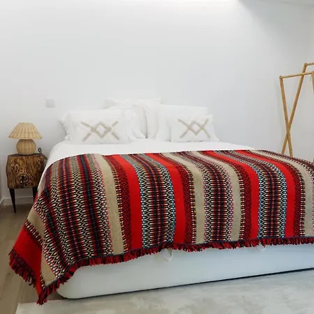 Estudio Candida, One Place … * Nazare